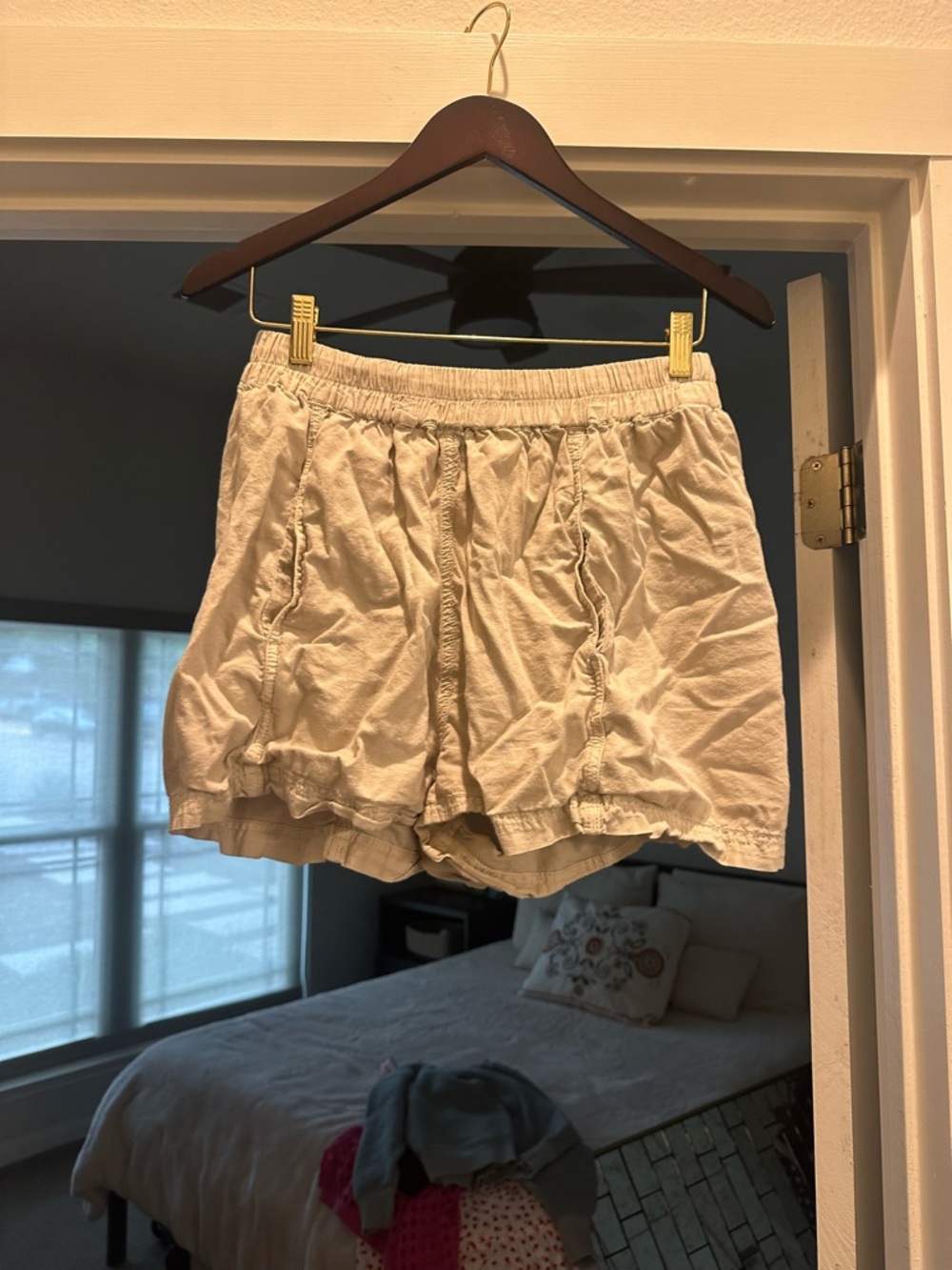 Free people Light Beige Women's Elastic Waist Casual Shorts